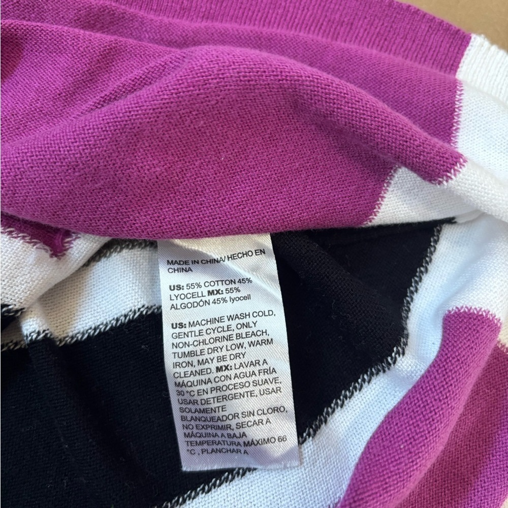 Chico's Geometric bold Striped cotton blouse - Picture 4 of 5